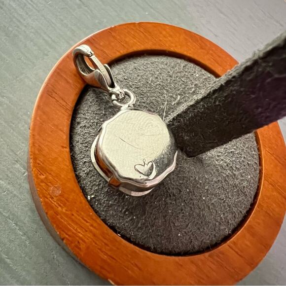 Sabika Crystal Add A Charm to Necklace or Bracelet - Picture 4 of 7